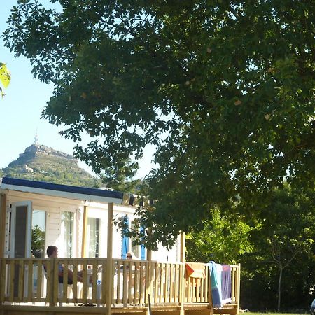 Camping La Chapouliere Рюом Екстер'єр фото